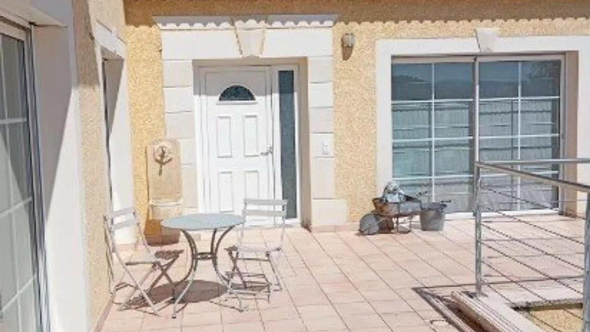 Villa T6 En Ardeche Avec Piscine Et Animaux Acceptes - Fr-1-382-220 Saint Alban Auriolles 0*,  France